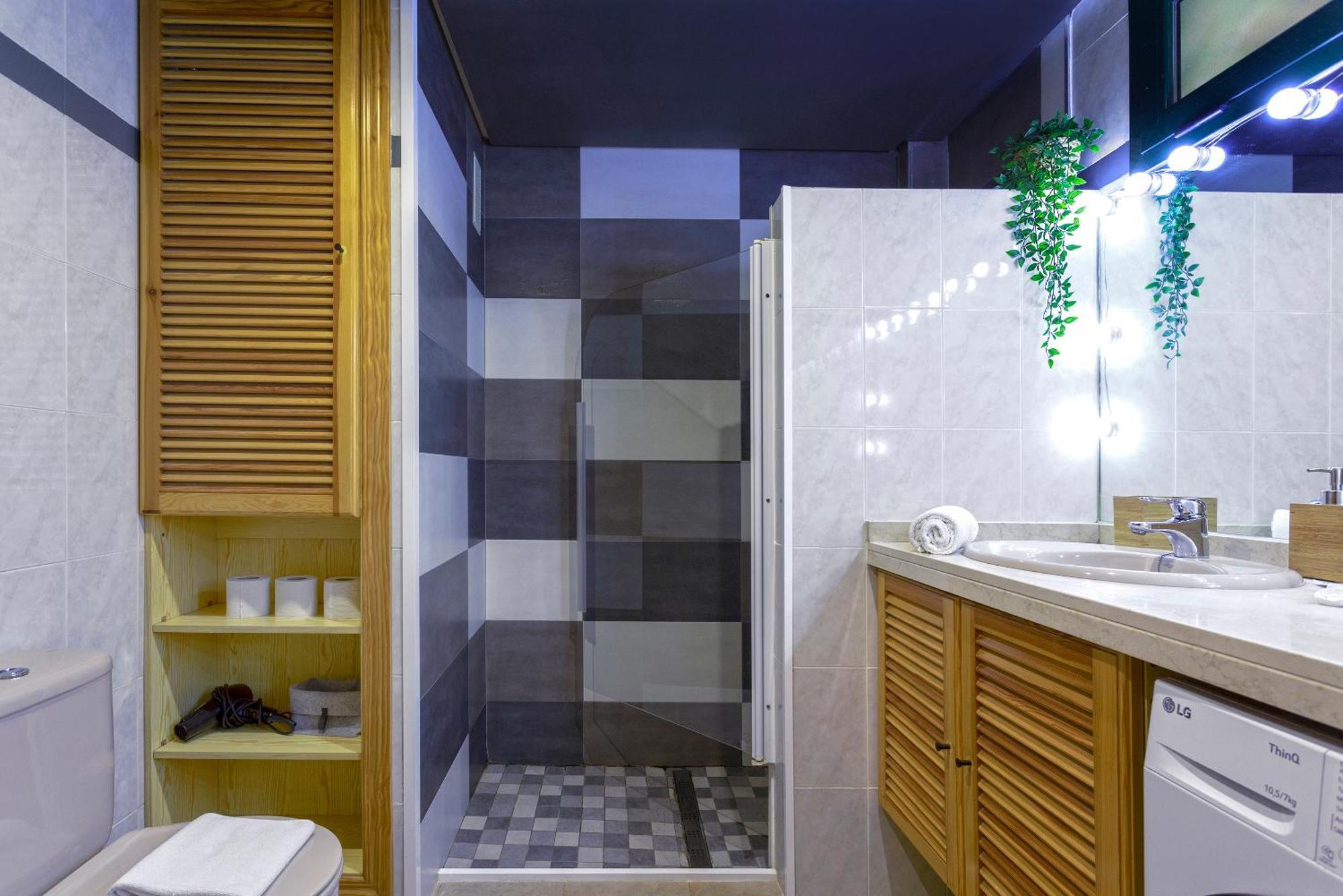Sunstay Flat I Jardines